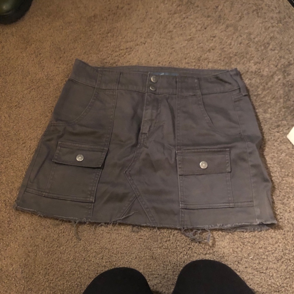 Levi’s utility grey/green mini skirt
